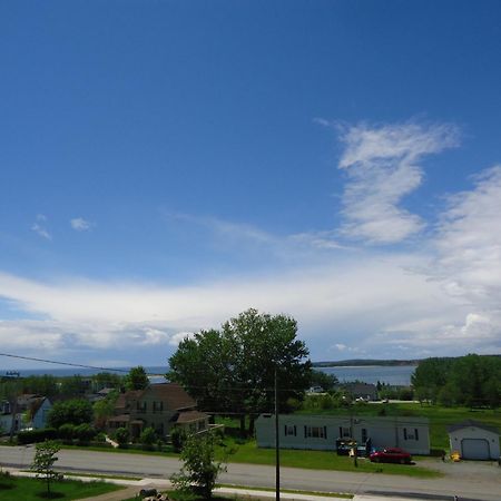 The Fiddle And The Sea Bed And Breakfast Port Hood Екстер'єр фото