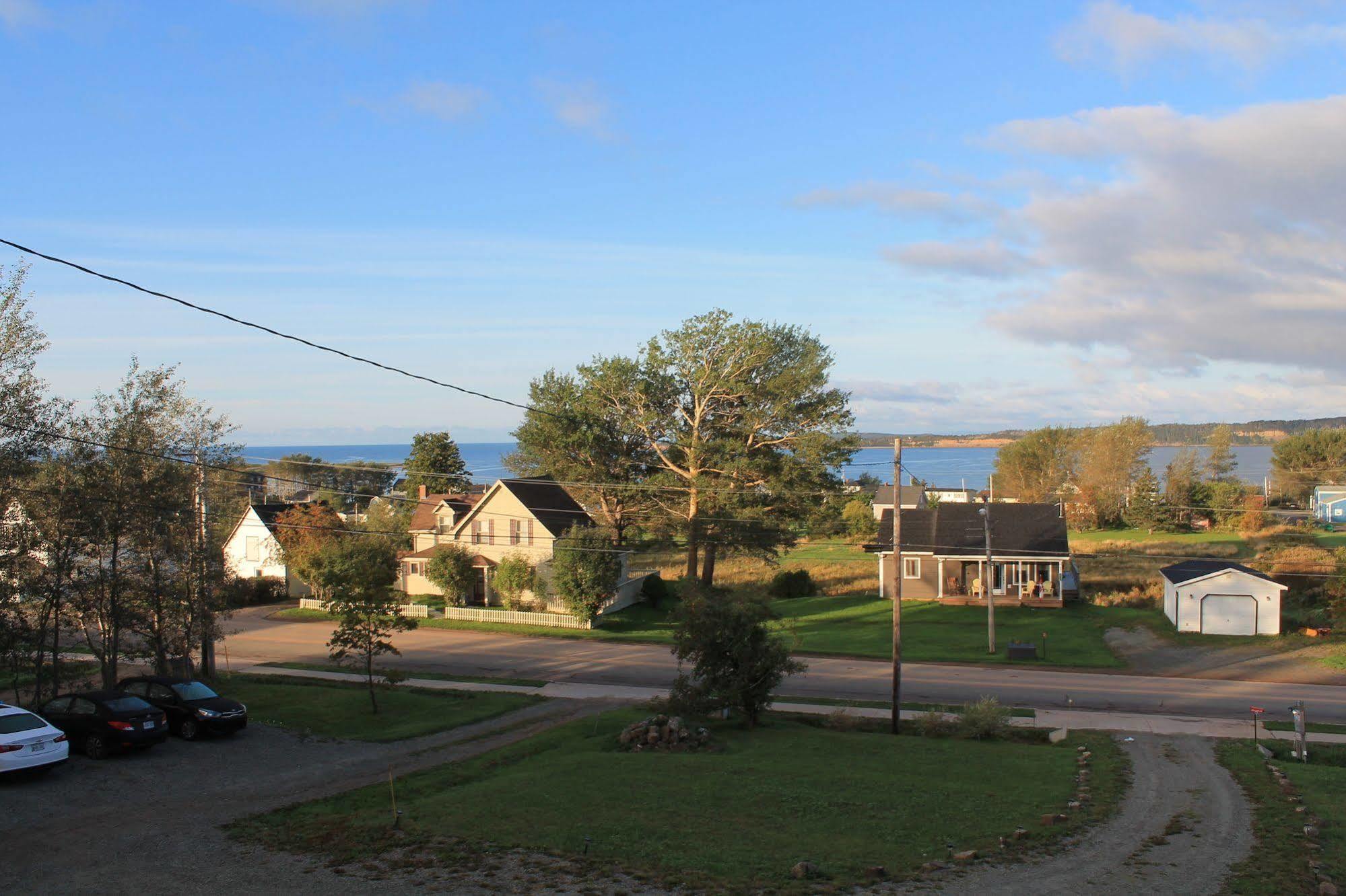 The Fiddle And The Sea Bed And Breakfast Port Hood Екстер'єр фото