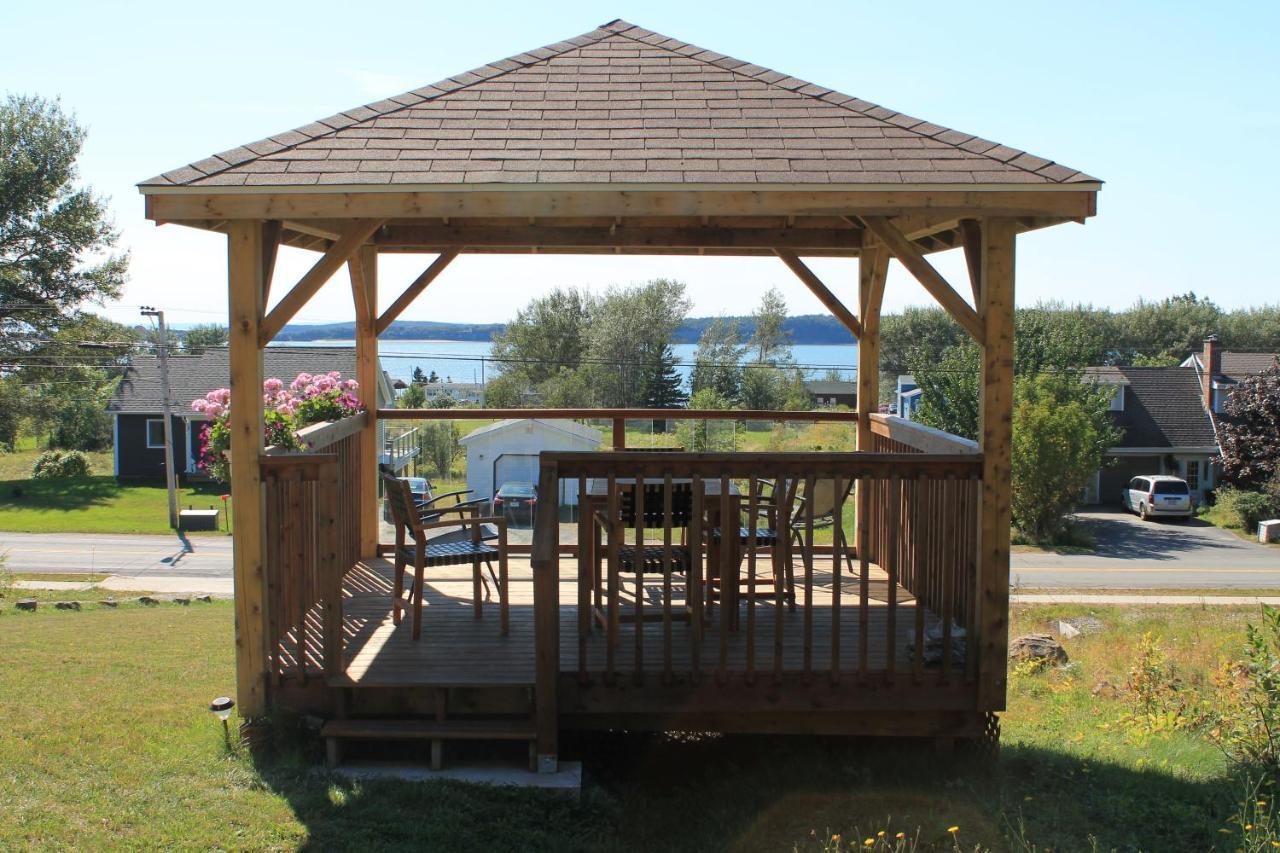 The Fiddle And The Sea Bed And Breakfast Port Hood Екстер'єр фото