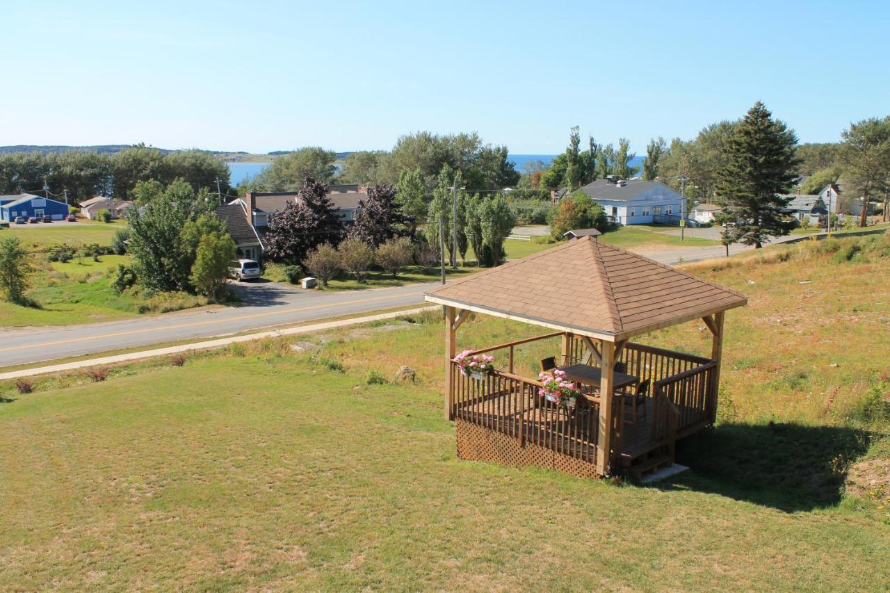 The Fiddle And The Sea Bed And Breakfast Port Hood Екстер'єр фото