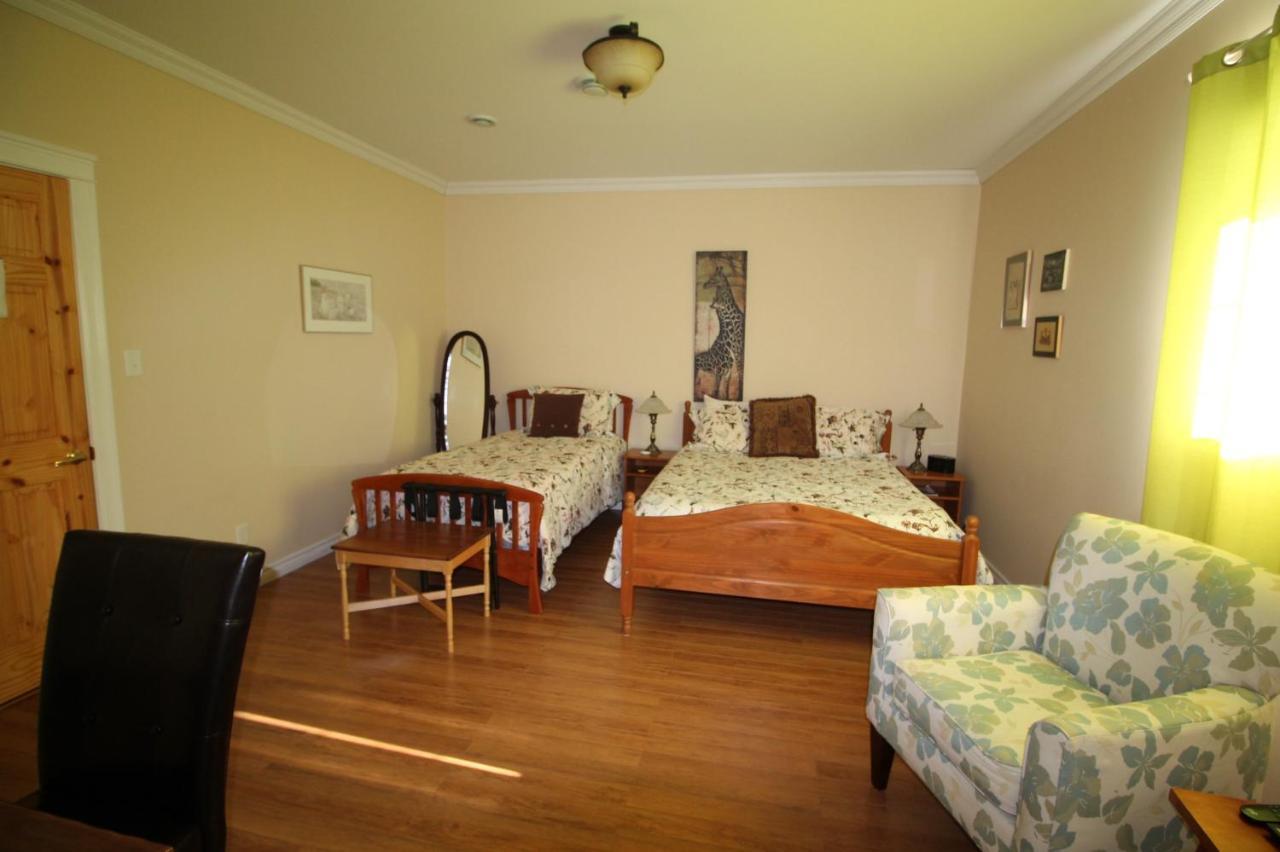 The Fiddle And The Sea Bed And Breakfast Port Hood Екстер'єр фото